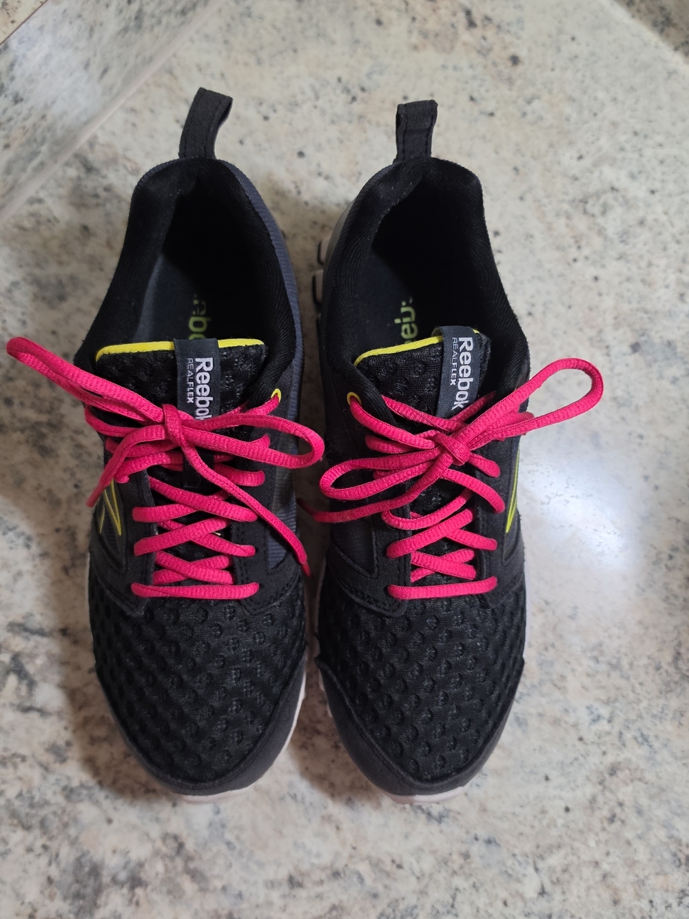 Reebok RealFlex Women’s Running Shoes Black Pink Size 6